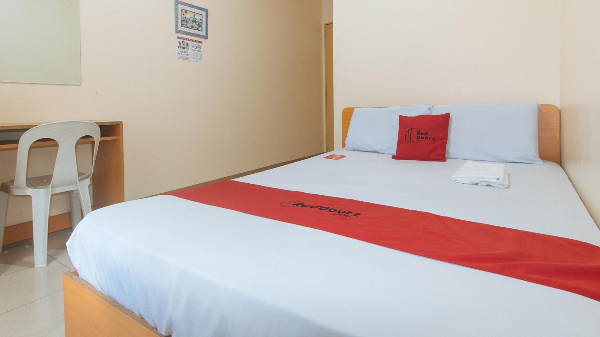 Reddoorz @ Asiana Pension Inn Mandawe Zewnętrze zdjęcie