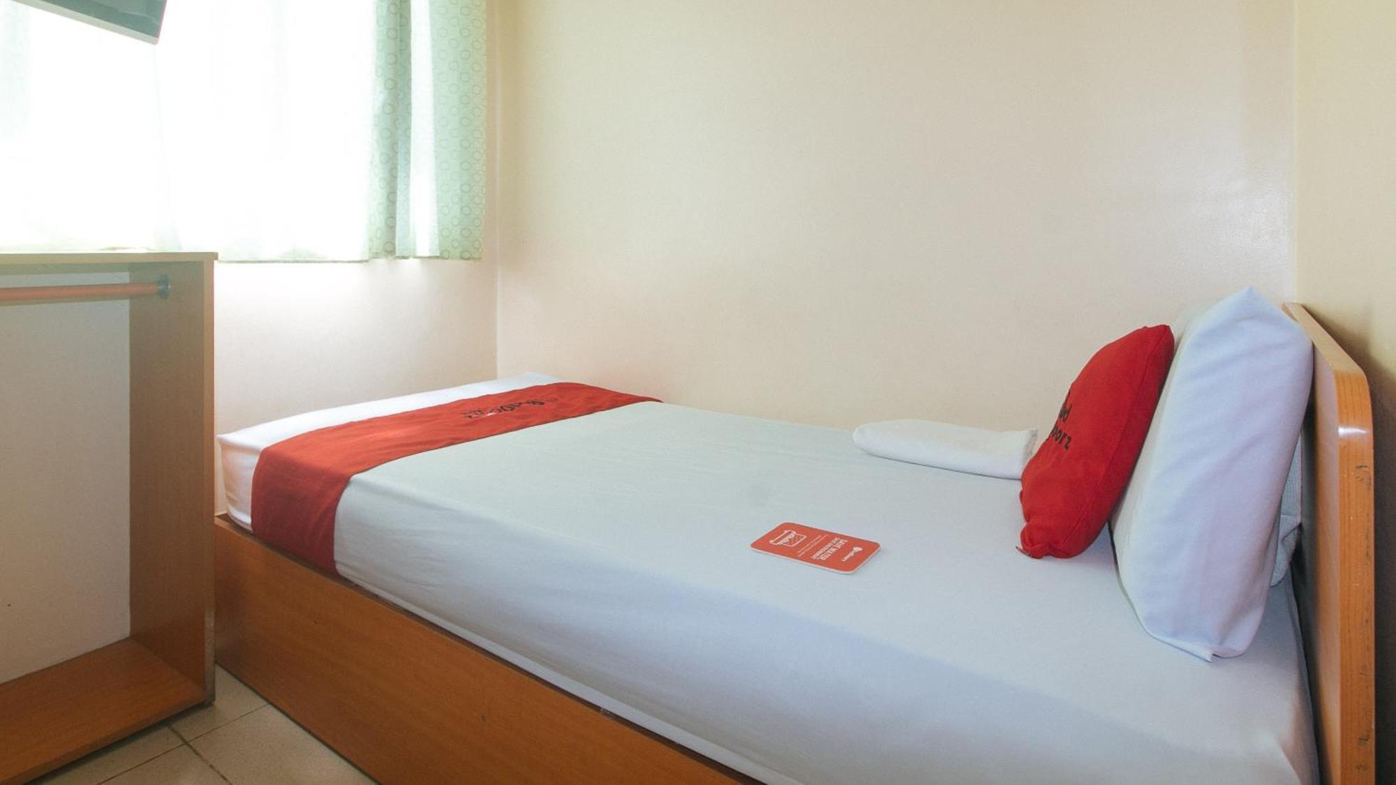 Reddoorz @ Asiana Pension Inn Mandawe Zewnętrze zdjęcie