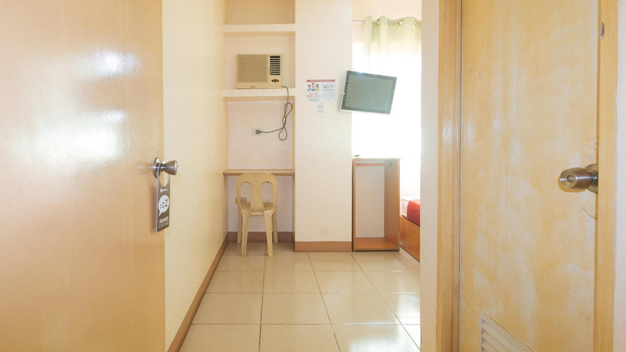 Reddoorz @ Asiana Pension Inn Mandawe Zewnętrze zdjęcie
